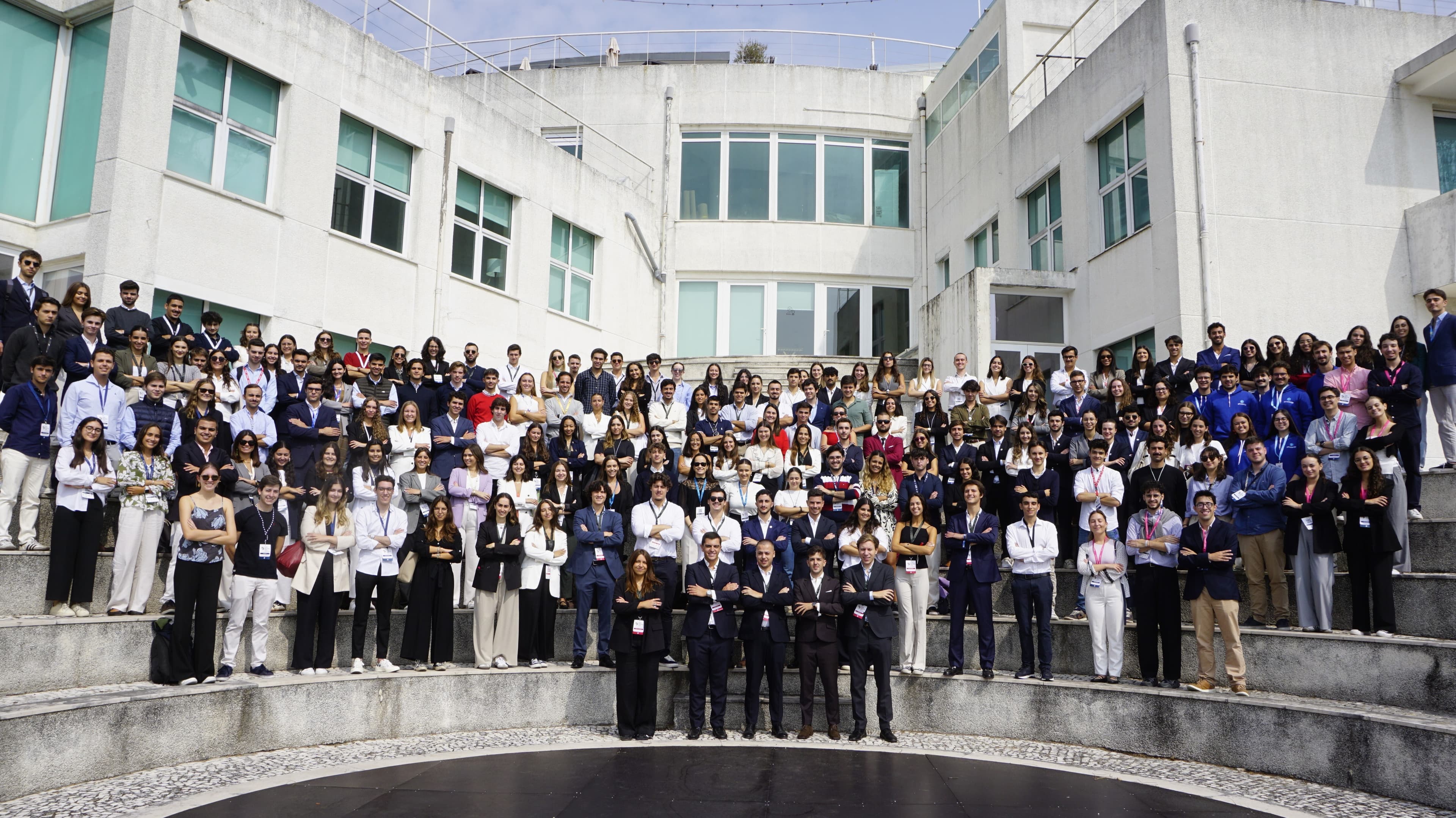 Movimento Júnior Português - "Junior Entrepreneurs are leading the way"