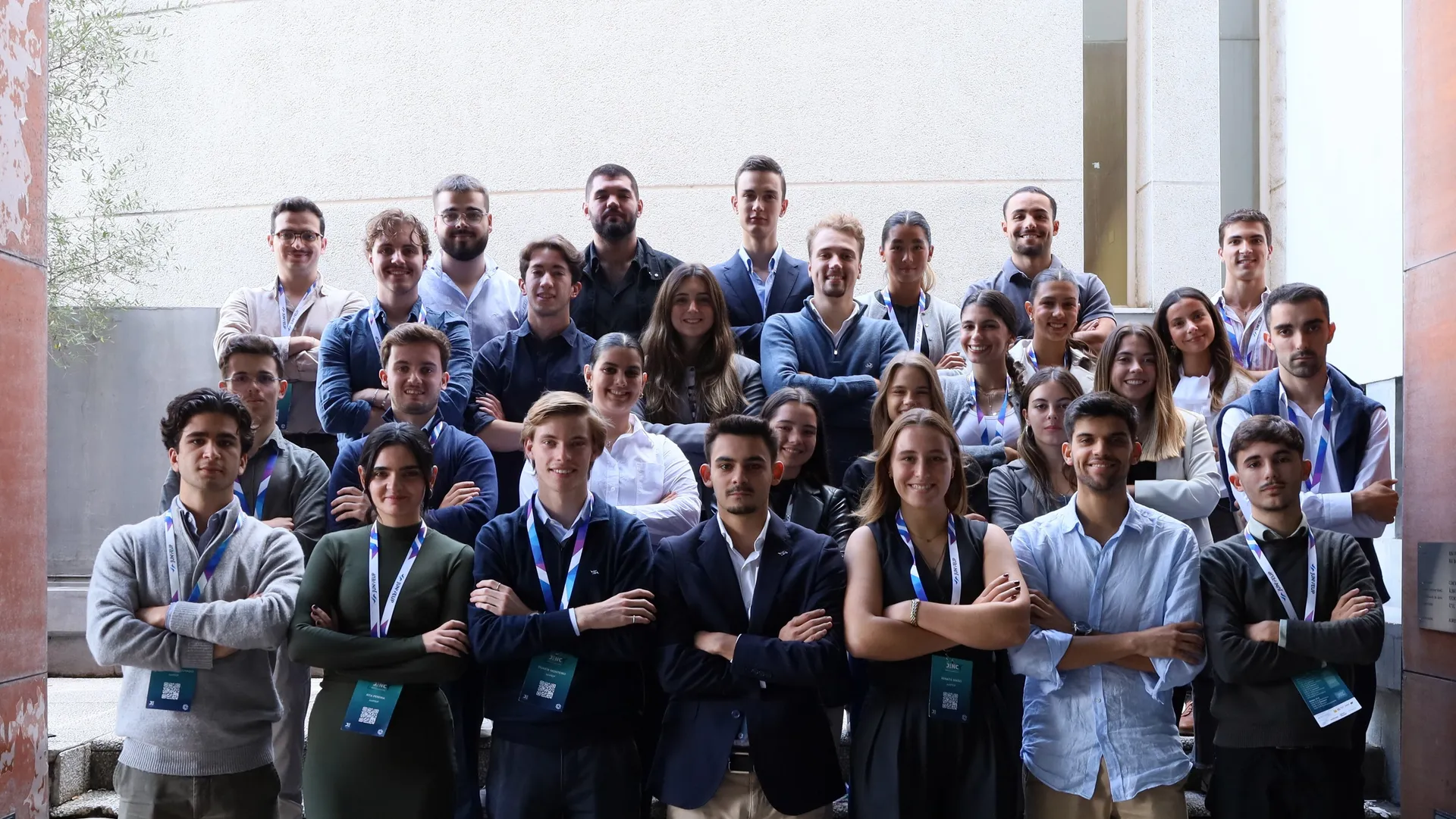 VI JENC - Junior Entrepreneurs Around the World