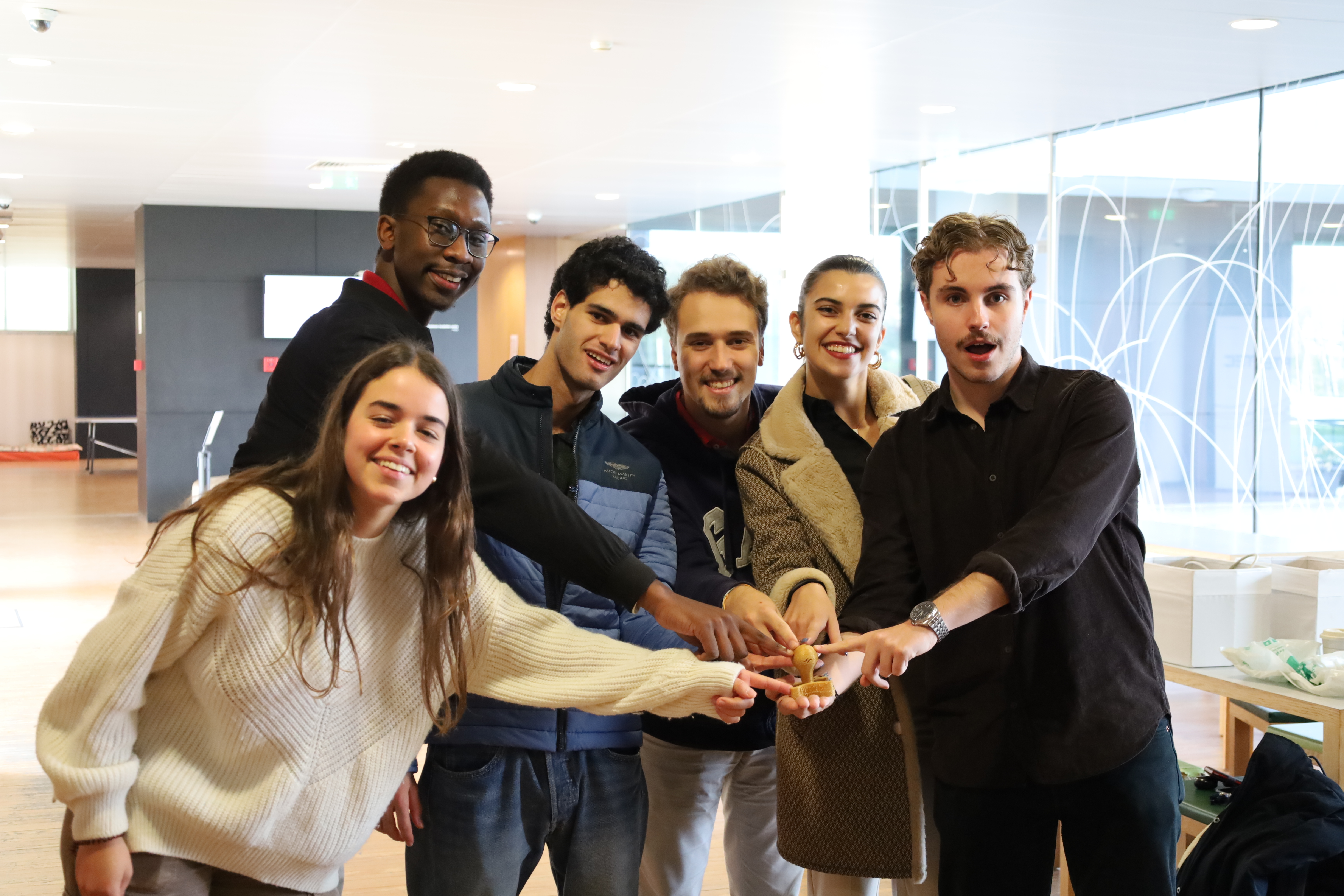 Image of News Card PitchIn - 2 Ideias comercializáveis com origem nos colaboradores Da JuniFEUP